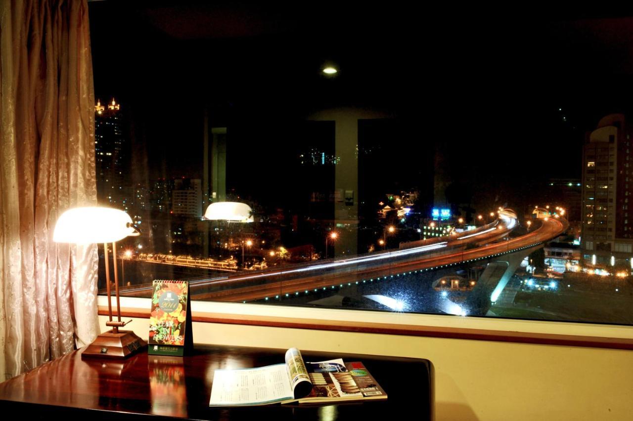 Beautiful Hotel Taipei Сіньдянь Екстер'єр фото