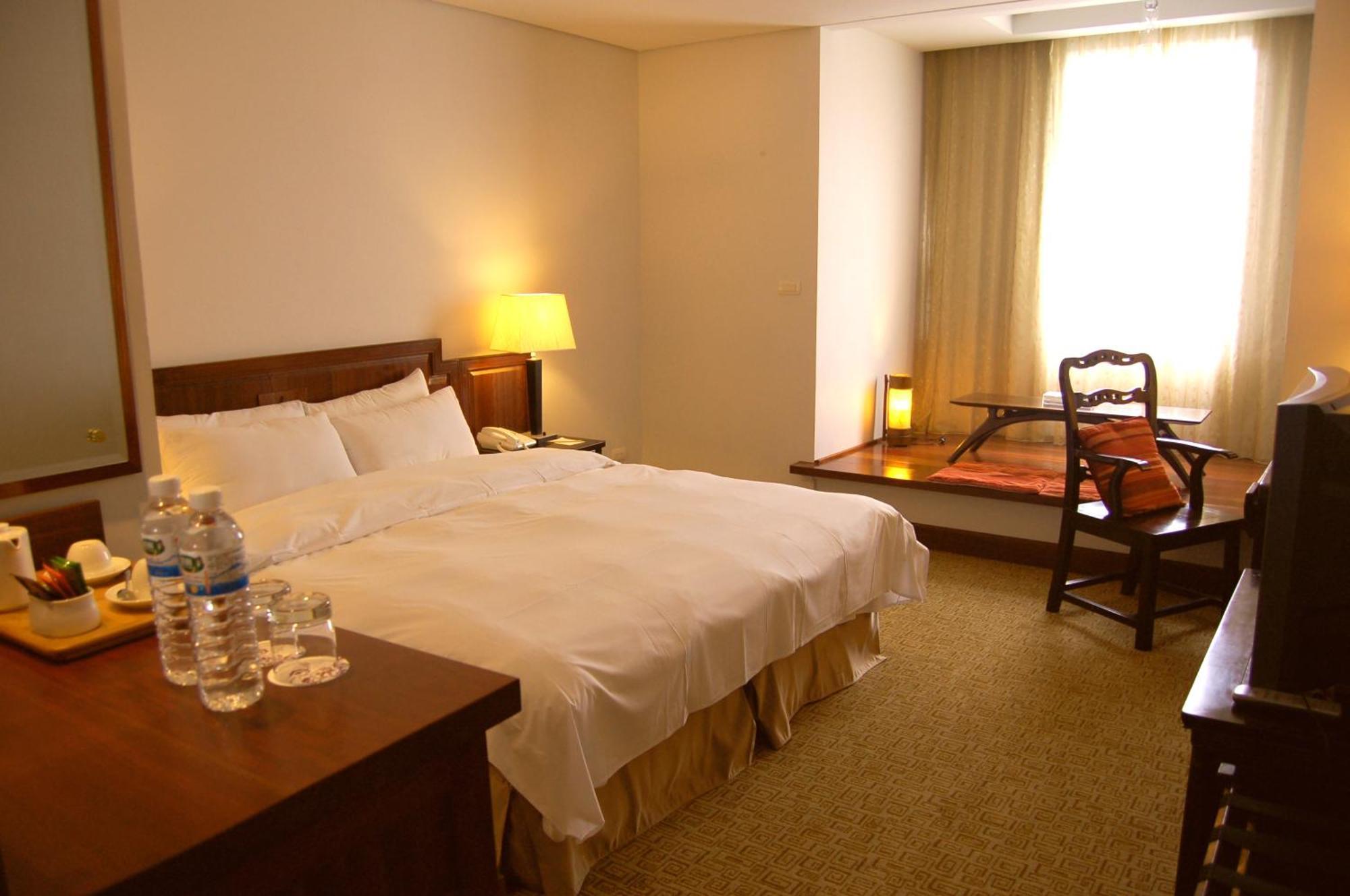 Beautiful Hotel Taipei Сіньдянь Екстер'єр фото